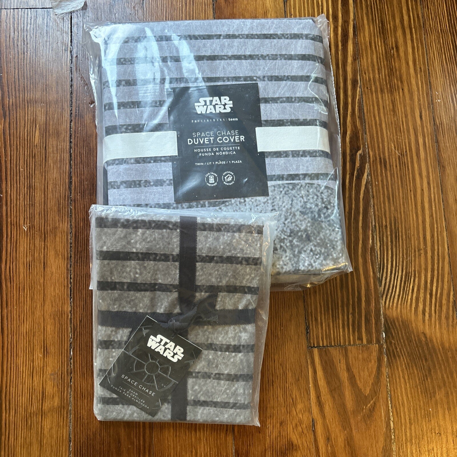 Pottery Barn Star wars Space Disney Duvet +Pillow Sham Holiday planet school boy