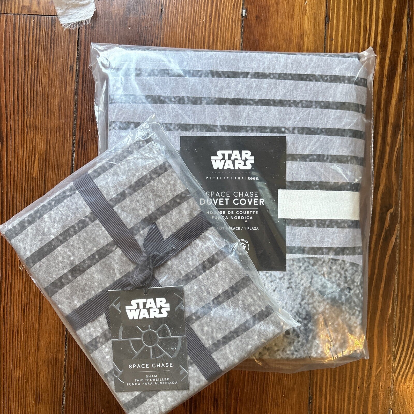Pottery Barn Star wars Space Disney Duvet +Pillow Sham Holiday planet school boy