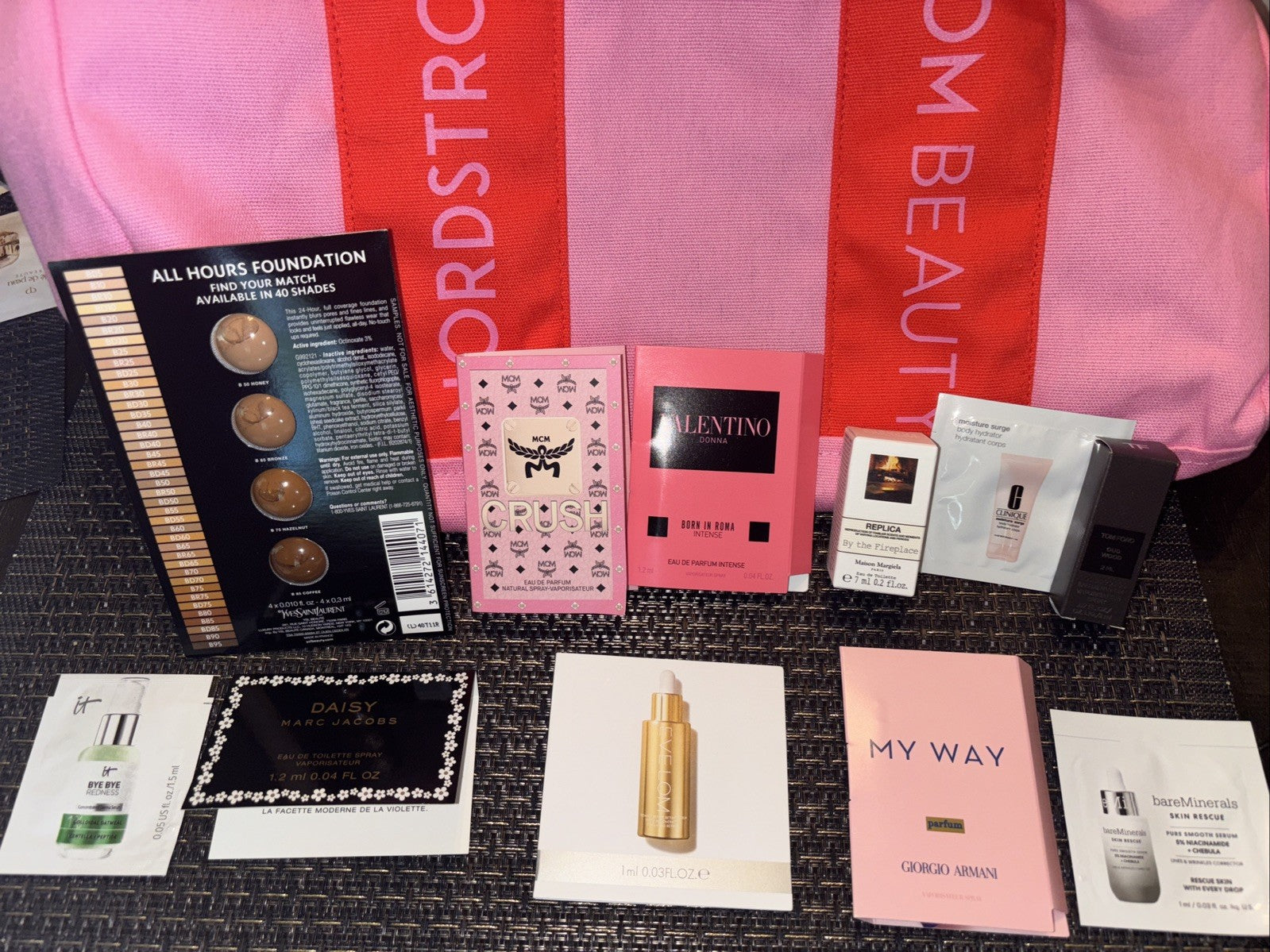 Armani La Mer Valentino Tom Ford beauty bag holiday gift Set Travel Girl ?? $295