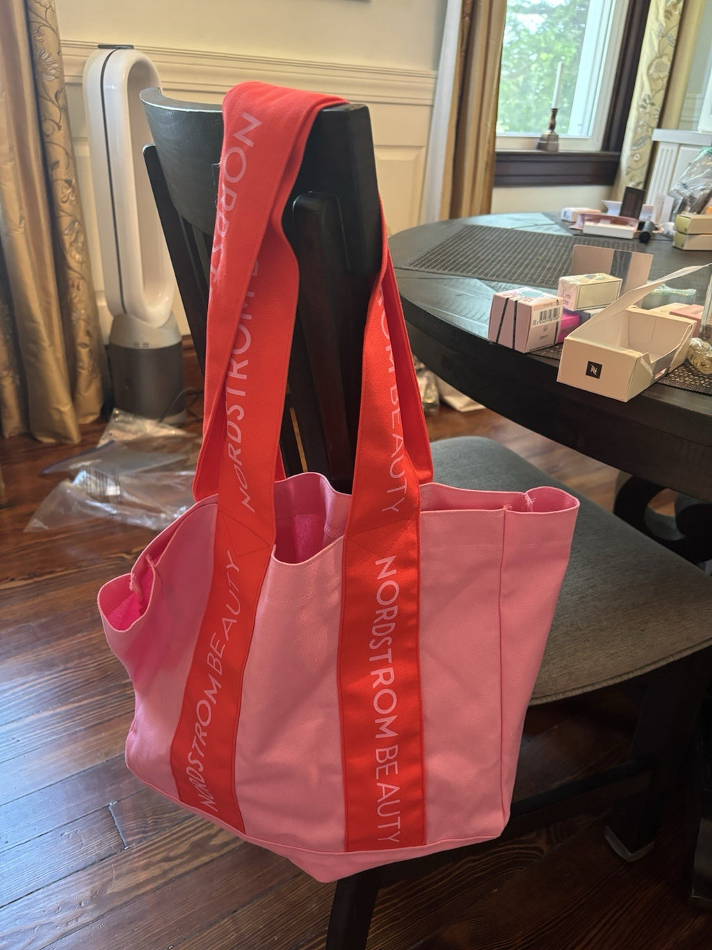 Armani La Mer Valentino Tom Ford beauty bag holiday gift Set Travel Girl ?? $295