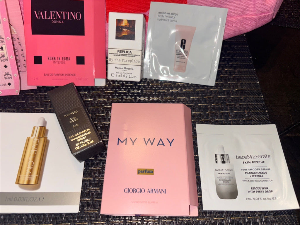 Armani La Mer Valentino Tom Ford beauty bag holiday gift Set Travel Girl ?? $295