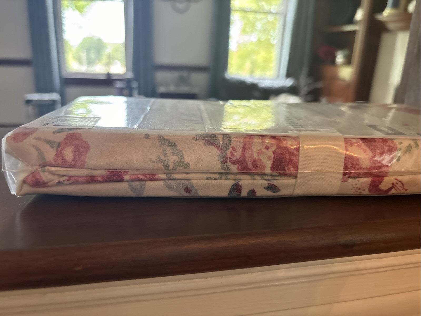 Disney Pottery Barn CRIB TODDLER bed SHEET baby Floral holiday Christmas gift m