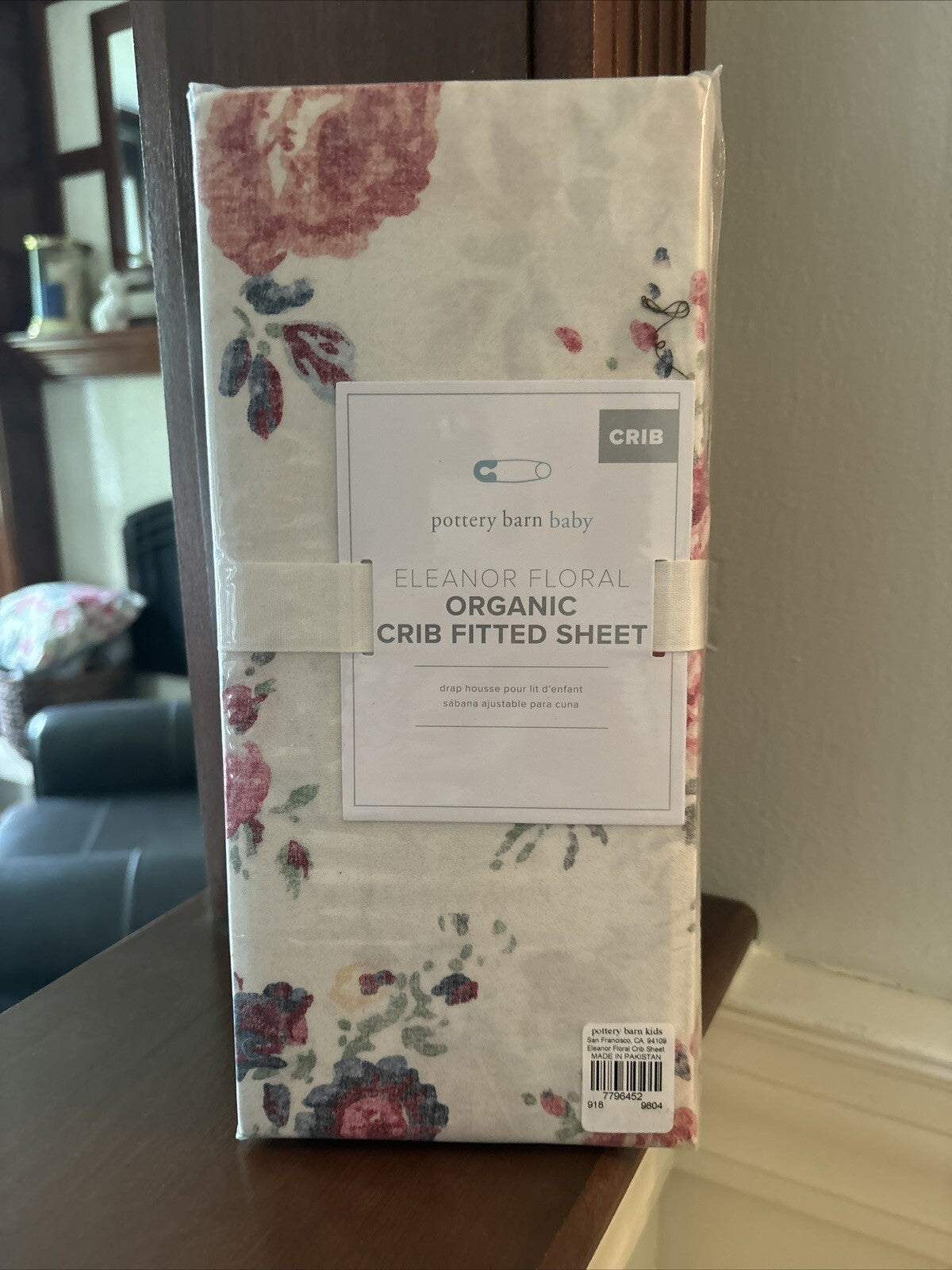 Disney Pottery Barn CRIB TODDLER bed SHEET baby Floral holiday Christmas gift m