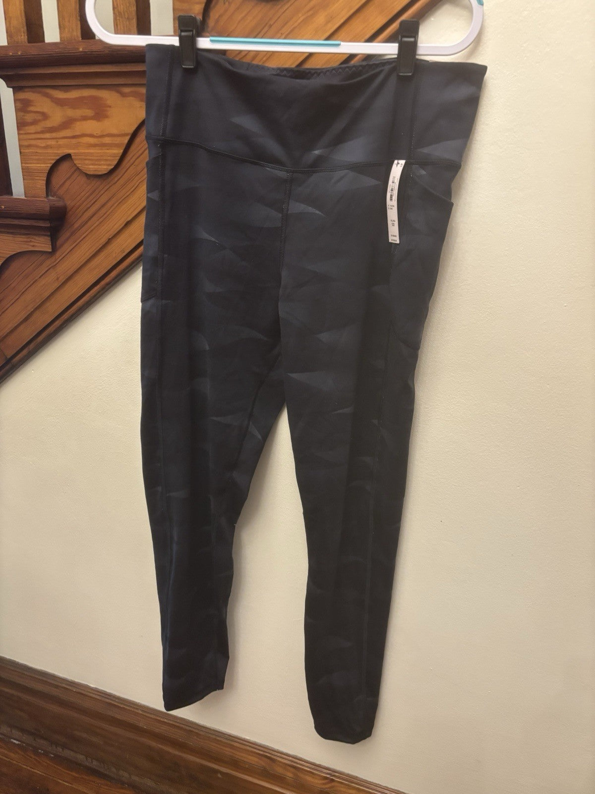 PINK Victoria’s Secret Yoga Leggings Black XL workout travel holiday new 1