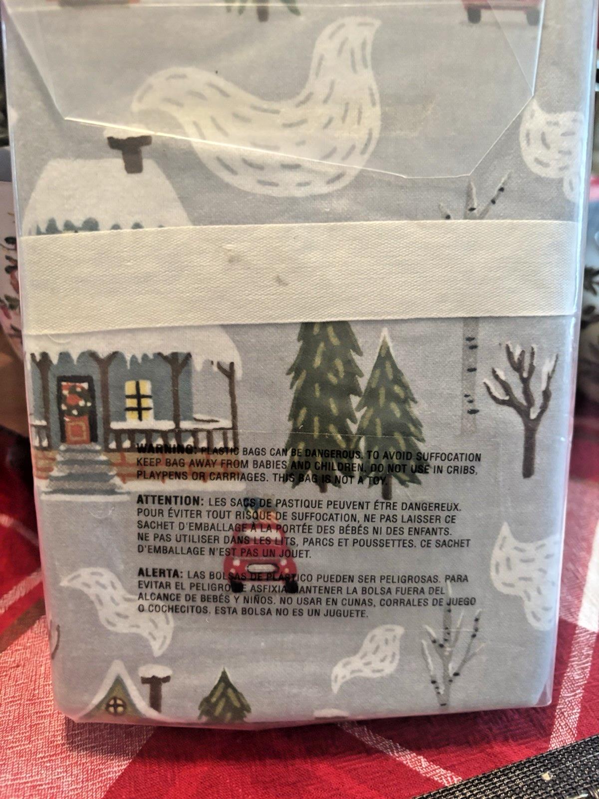 Pottery Barn holiday Village nutcracker Pillowcase KING Christmas party SET 2