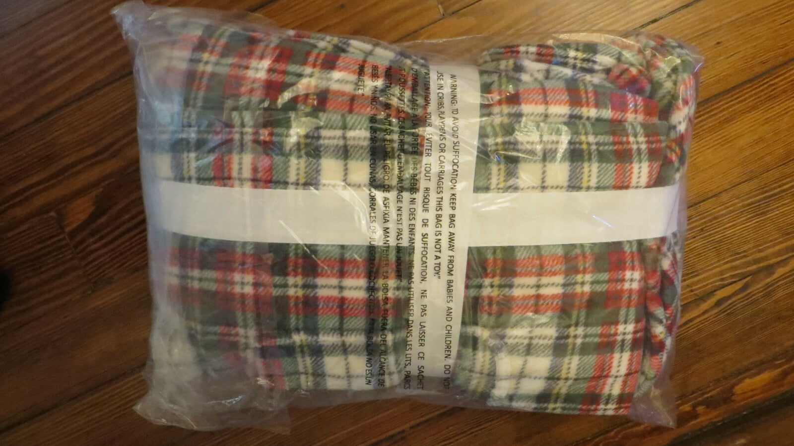 Pottery Barn Plaid Robe Holiday Christmas gift birthday dad teen denver party 1