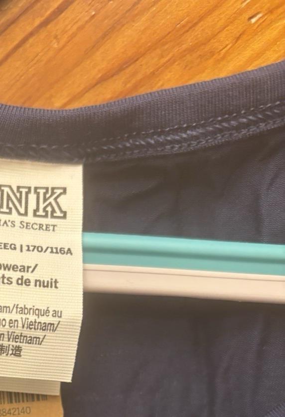 PINK Victoria’s Secret Yoga Tank Sleep LG workout travel holiday new 5