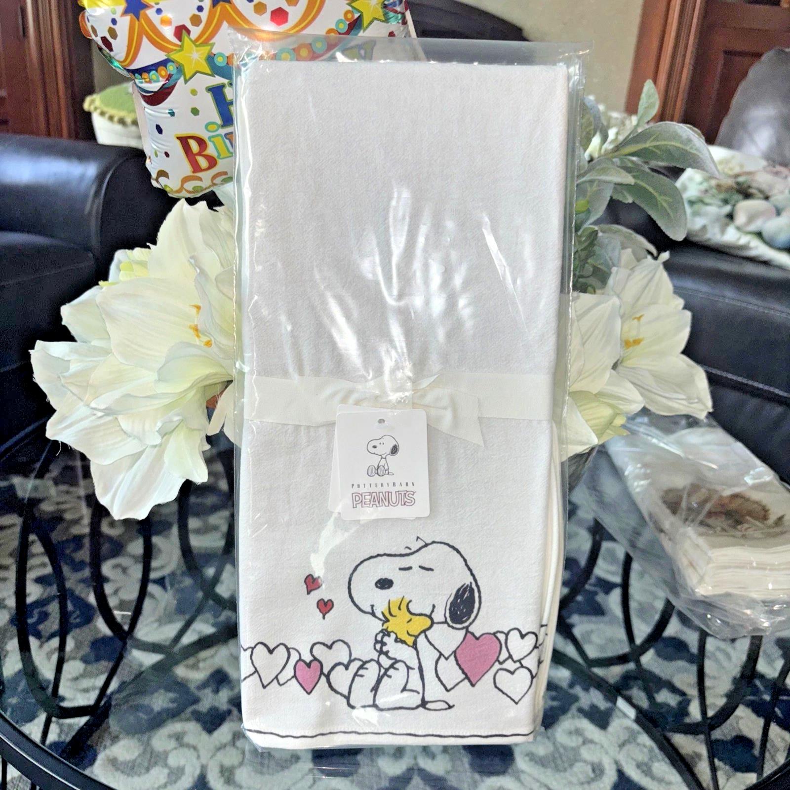 pottery barn Hand Kitchen bath towel Holiday Snoopy birthday gift party SET 2