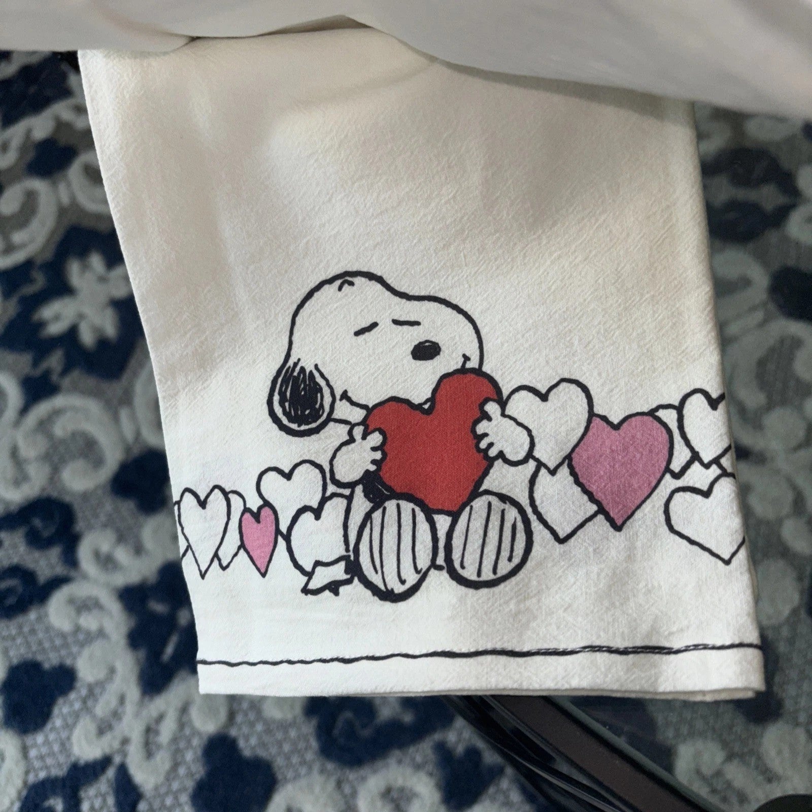 pottery barn Hand Kitchen bath towel Holiday Snoopy birthday gift party SET 2