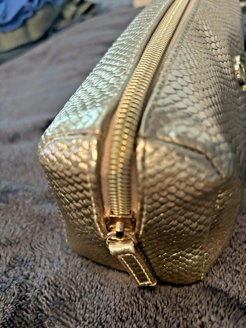 Cle De Peau  Set+Bag Holiday Gift birthday party teen mom Disney travel School =