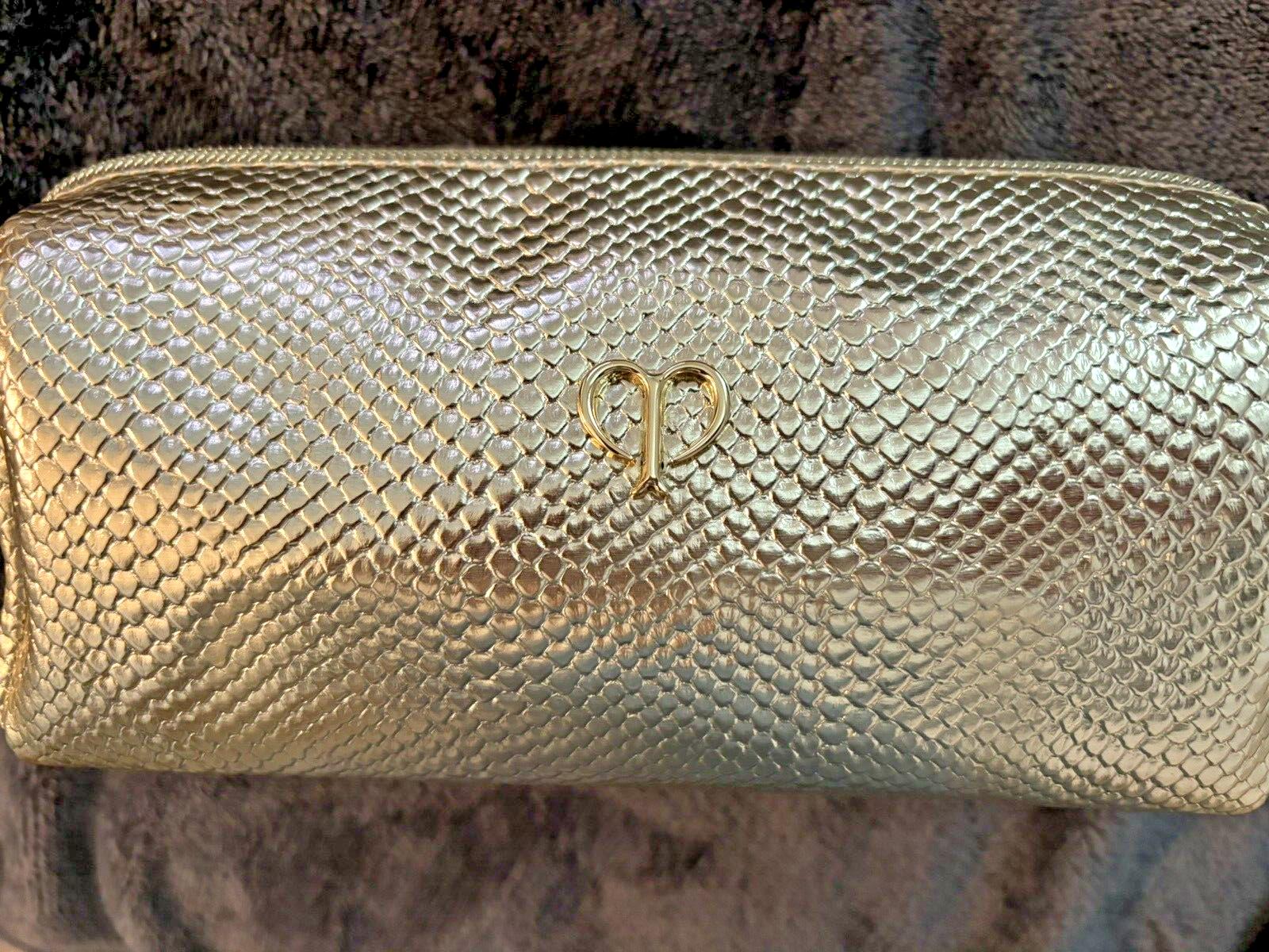 Cle De Peau  Set+Bag Holiday Gift birthday party teen mom Disney travel School =