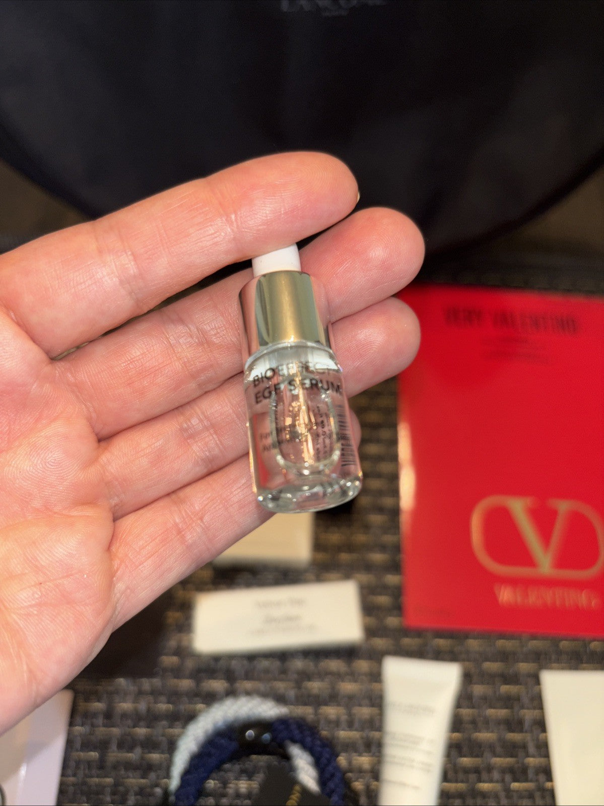 Armani La Mer Valentino Tom Ford beauty bag holiday gift Set Girl ?? $299 p