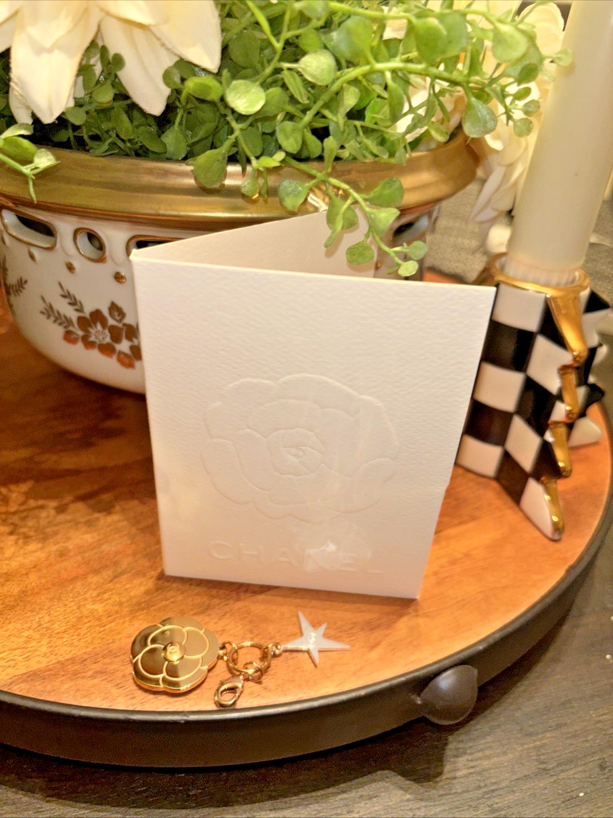 CHANEL Parfums Christmas Holiday gift Birthday charm Flower Star gold Card girl