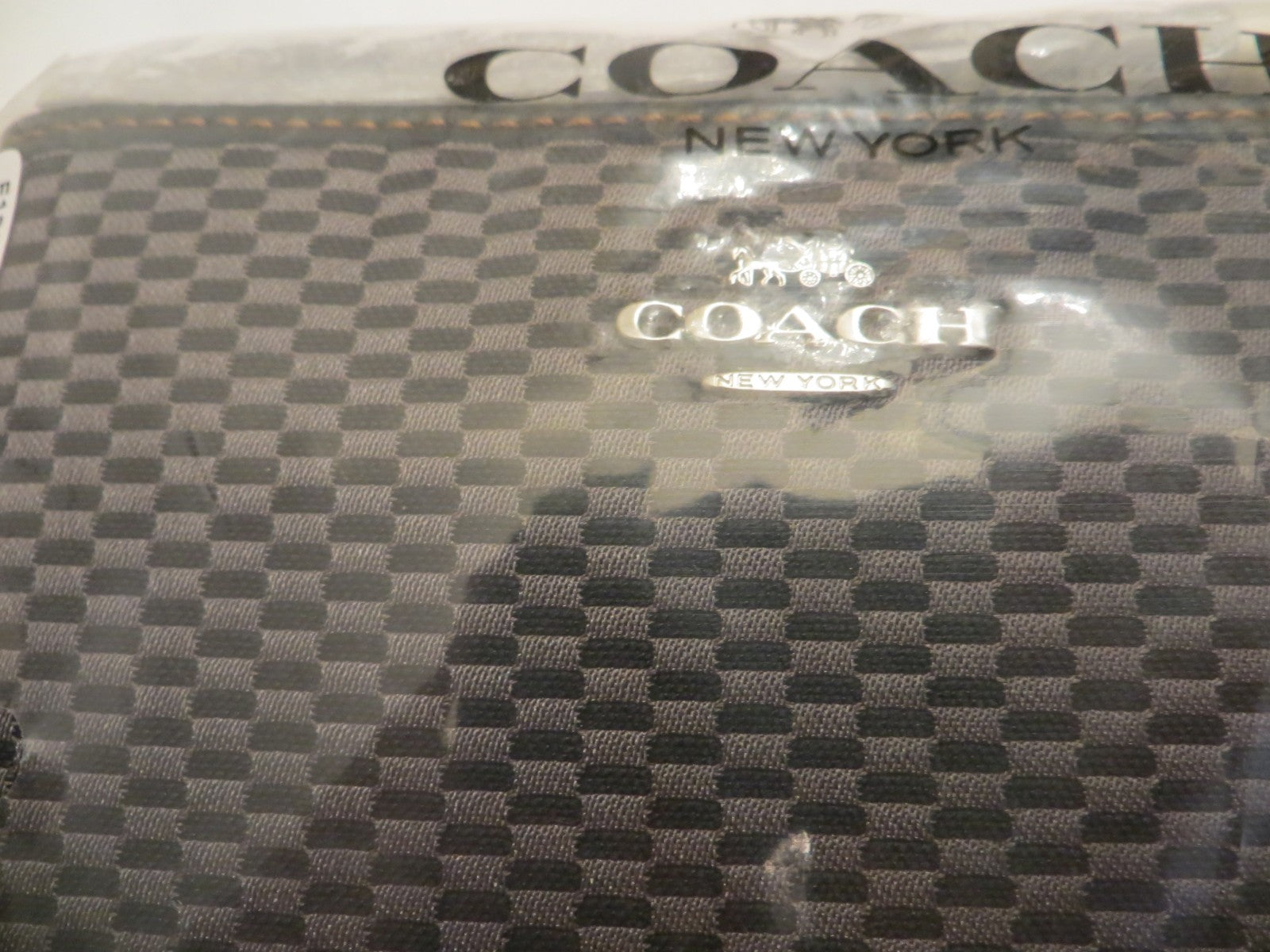 Coach holiday Disney ZIP WRISTLET school girl phone case cell wallet purse .