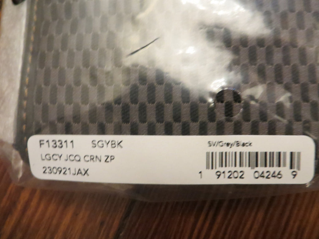 Coach holiday Disney ZIP WRISTLET school girl phone case cell wallet purse .