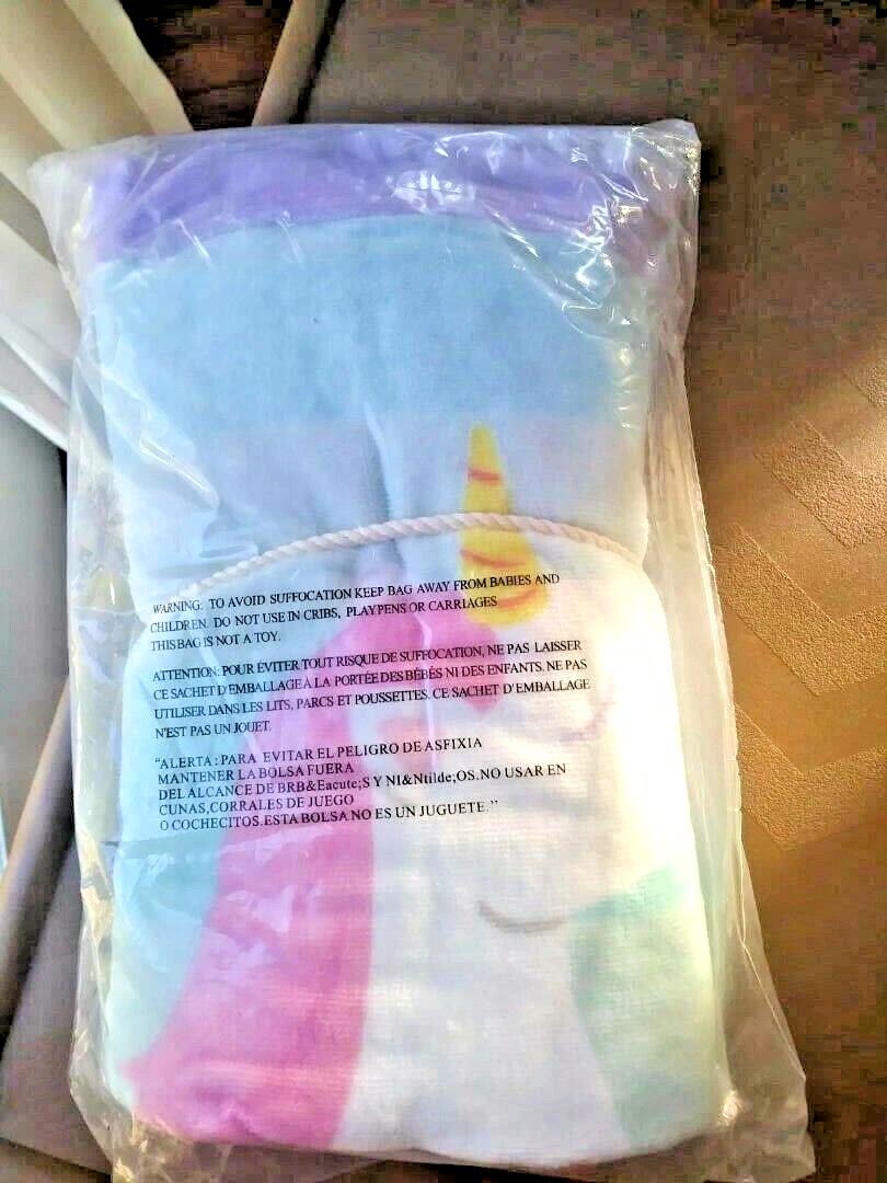 Pottery Barn Disney Bath Towel school girl holiday gift pool Beach Travel kid m