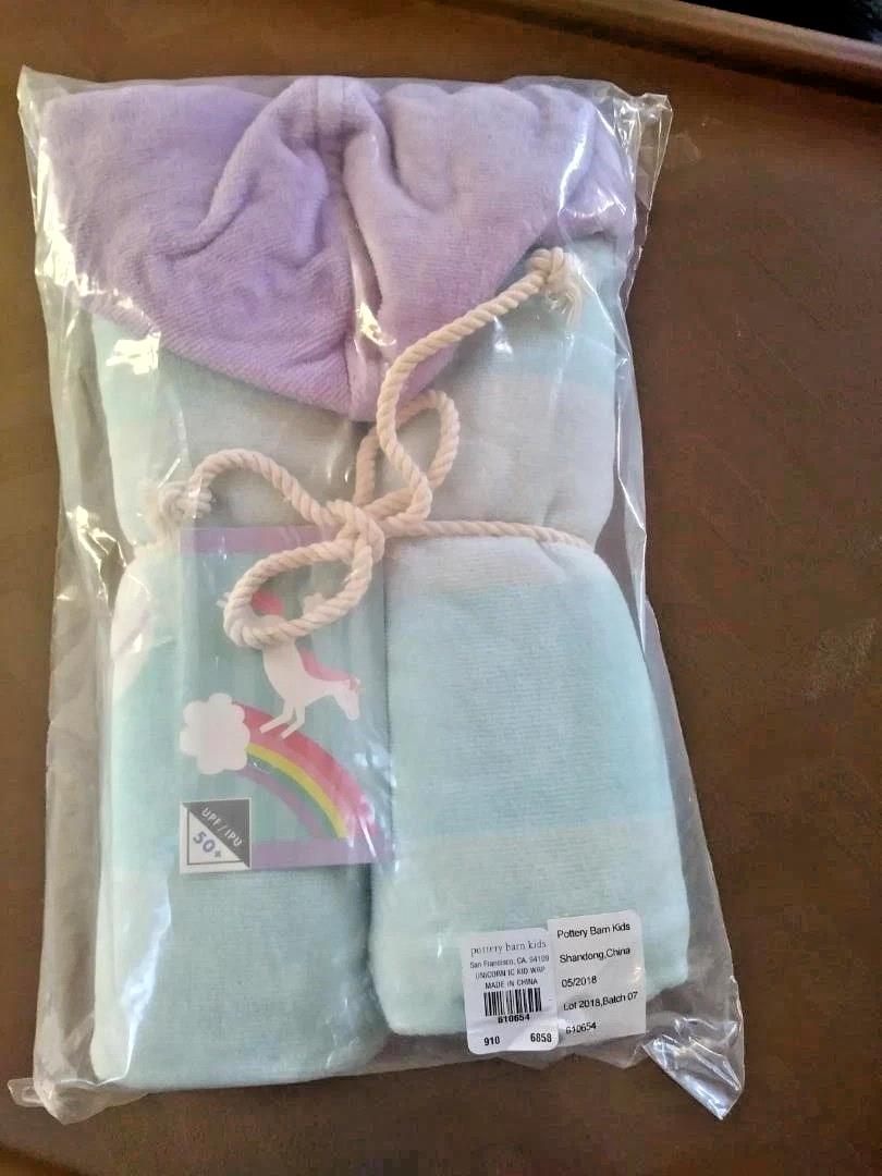 Pottery Barn Disney Bath Towel school girl holiday gift pool Beach Travel kid m