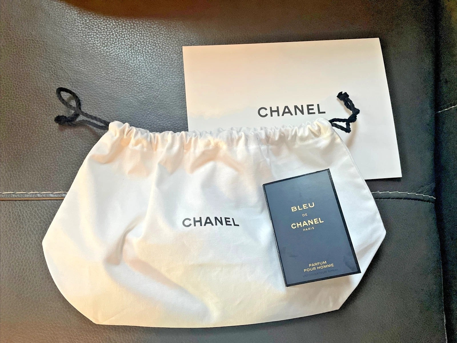 CHANEL VIP travel Bag pouch PARFUM Bleu Fragrance sample Holiday gift SET men