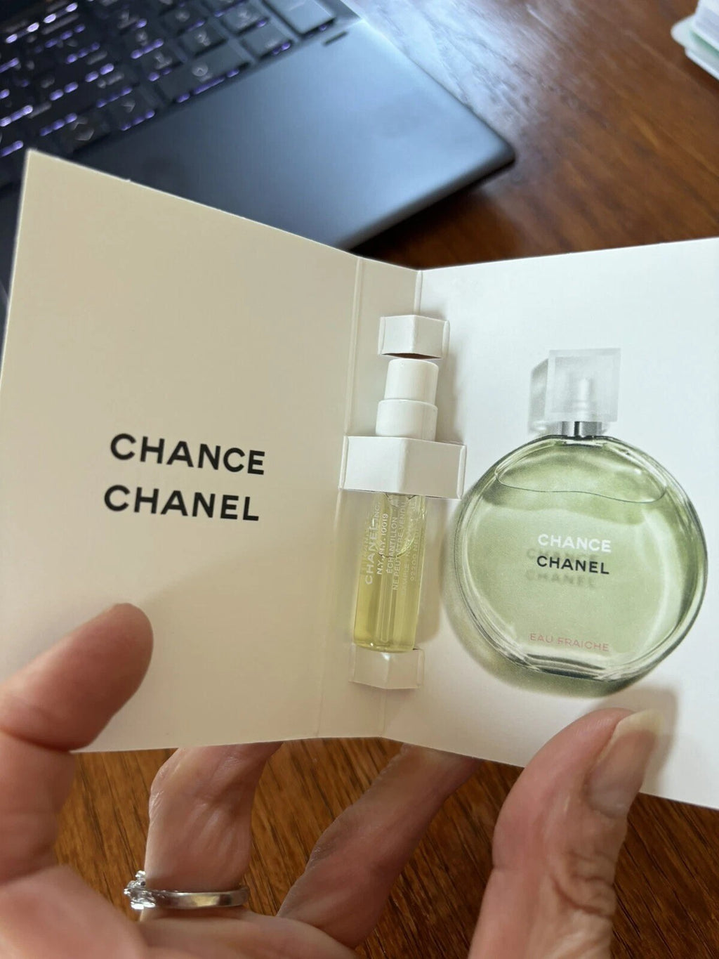 Chanel Perfume CHANCE floral Sample fragrance travel Dior bag gift girl set ,.