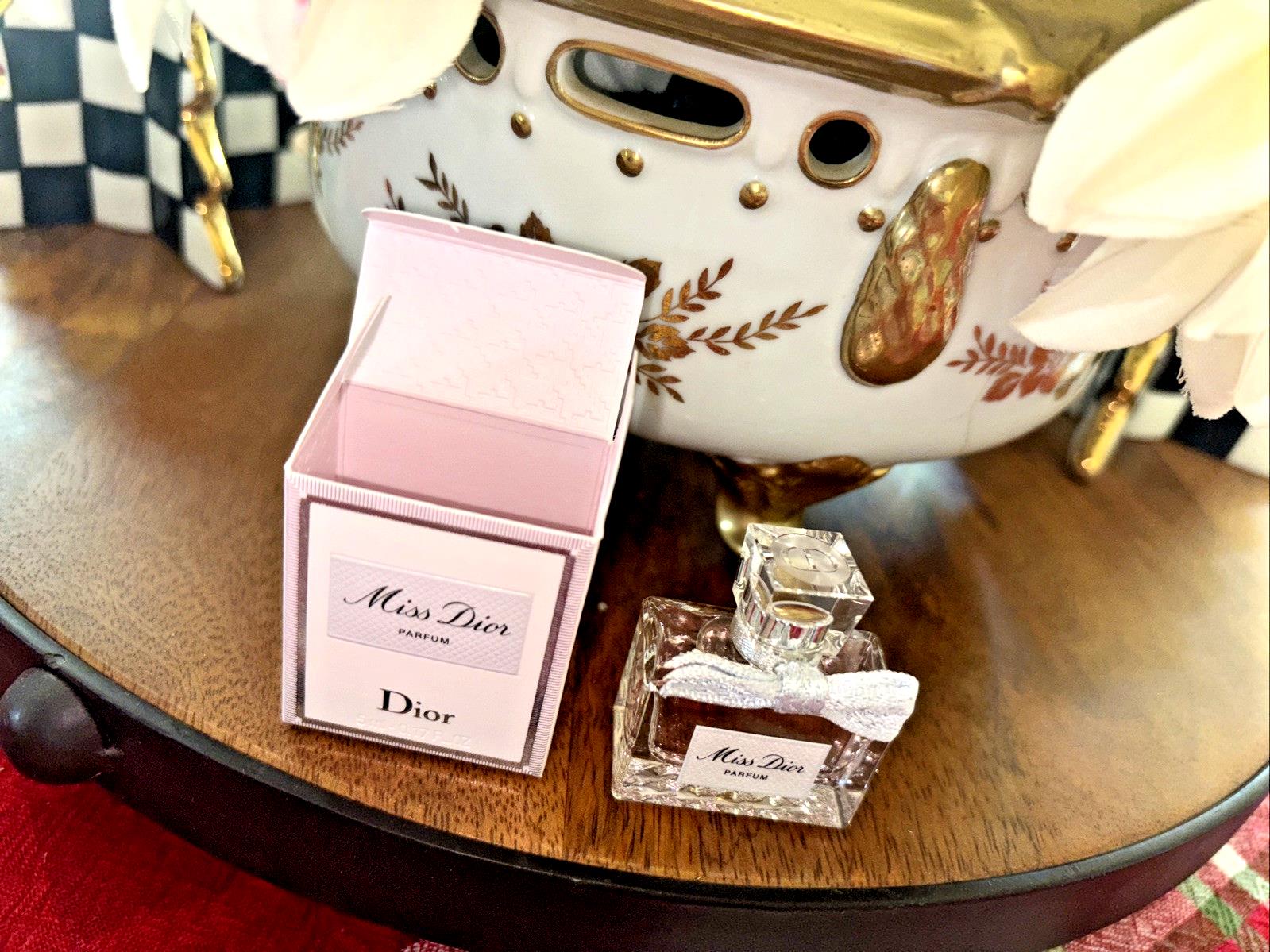 DIOR VIP Gift set BAG Miss perfume wedding Birthday girl Travel Rose ?? floral .