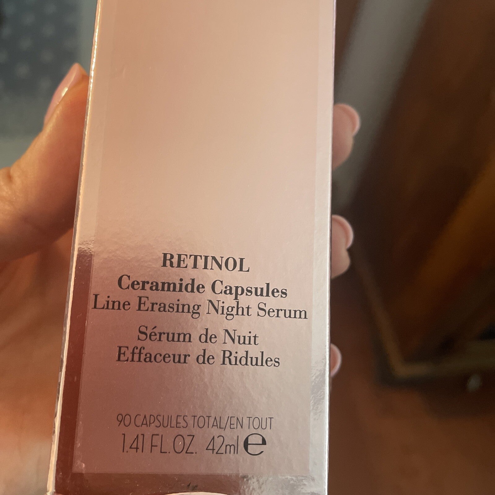 Elizabeth Arden Serum Capsule holiday gift party birthday mom travel girl $128 a