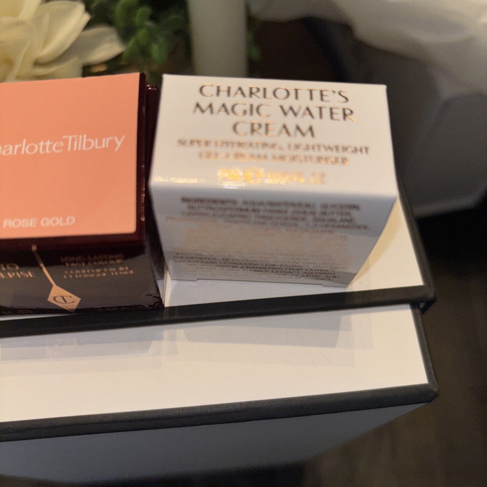 Valentino Charlotte Cream Eye perfume beauty bag holiday gift Set Travel Girl n