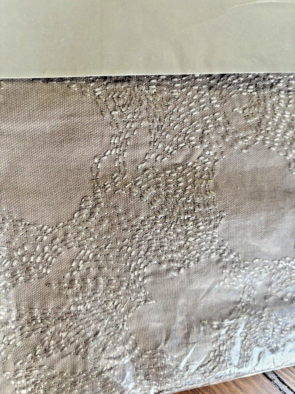 Pottery Barn holiday placemat Birthday Christmas party wedding gift girl SET 4 b