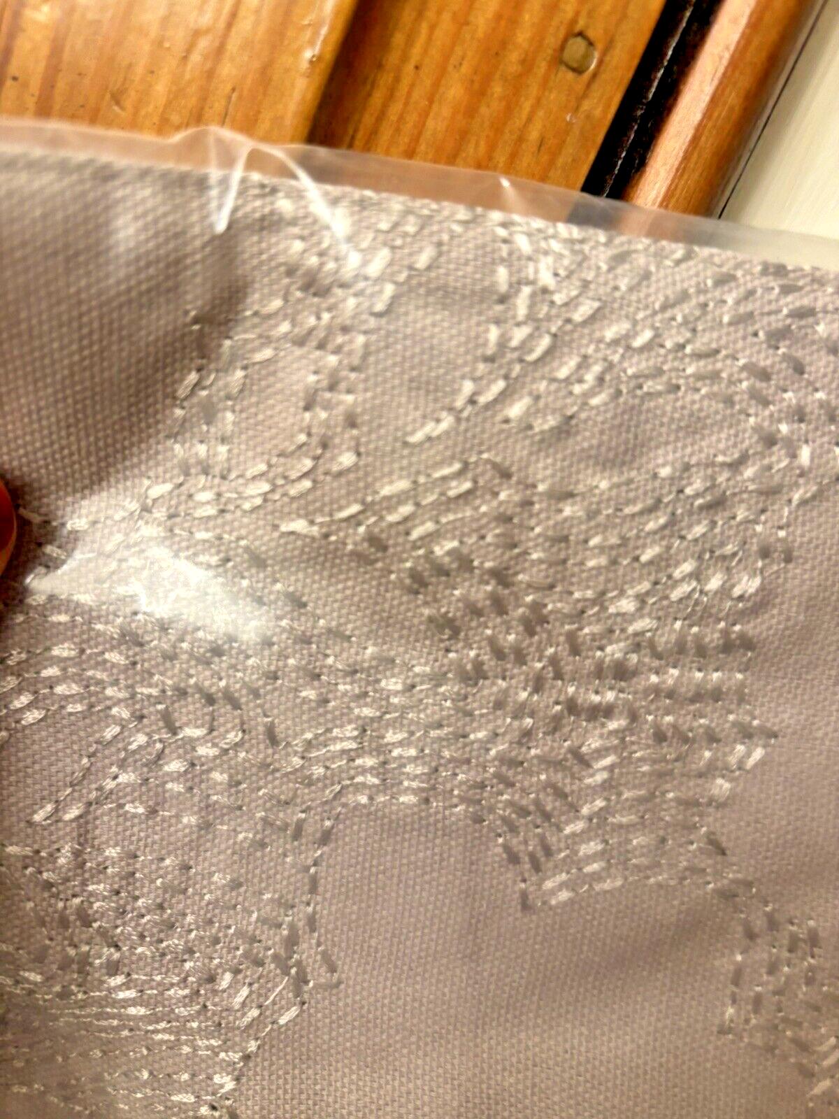 Pottery Barn holiday placemat Birthday Christmas party wedding gift girl SET 4 b