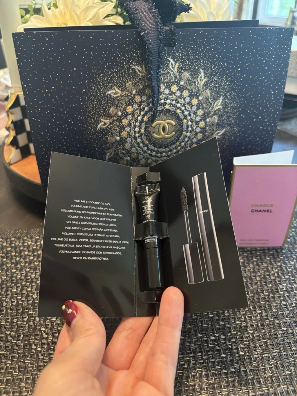 CHANEL Parfums Christmas Holiday gift Birthday charm Flower Star gold silver New